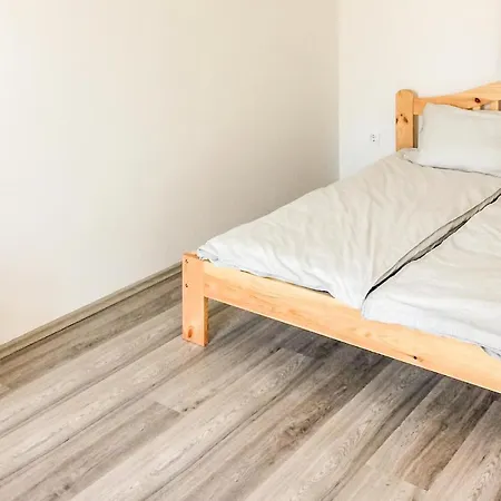 Prázdninový dům Amazing In W/ Wifi And 2 Bedrooms *